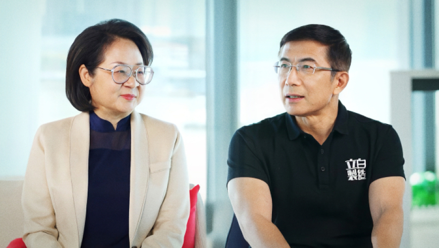 澳门三肖三码精准1OO%丫一,刘浩存演妈妈了,准确资料解释落实_粉丝版V4.90